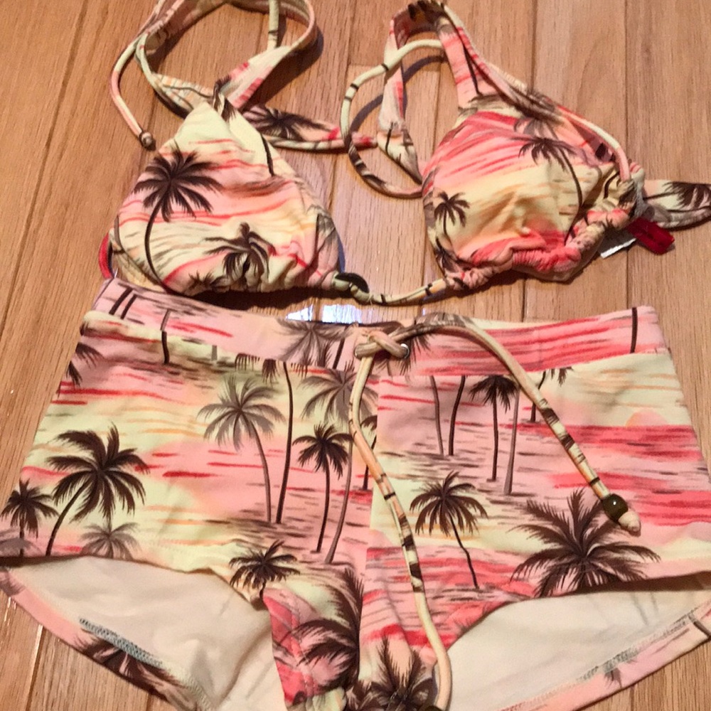 KIDS swimwear